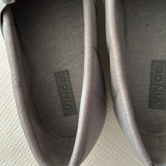 Vince Blair Quilted Women Polyester Slip On Casual Fashion Sneakers 12US-42EU - Picture 6 of 17